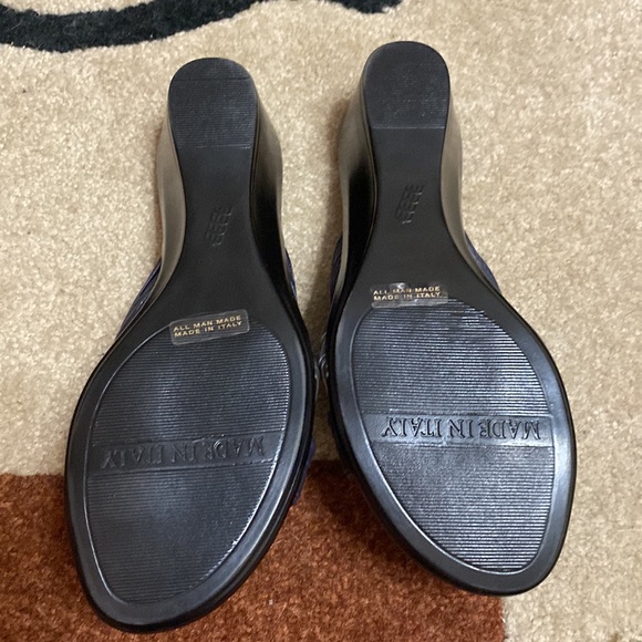 Excellent used condition - Picture 3 of 3